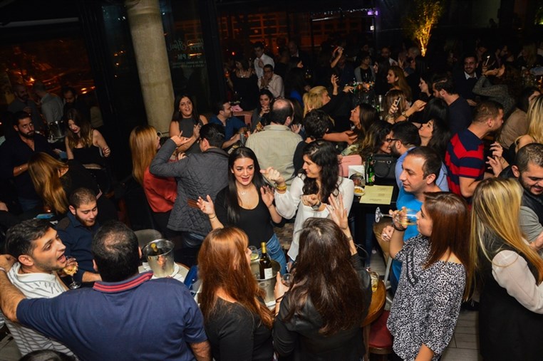 Bistrobar Live Hamra On Friday Night